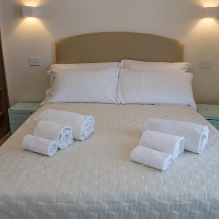 B&B Borgo Marinaro Porto San Giorgio Buitenkant foto