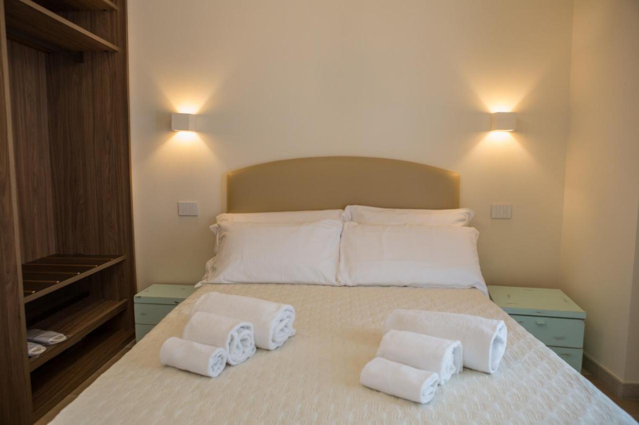 B&B Borgo Marinaro Porto San Giorgio Buitenkant foto